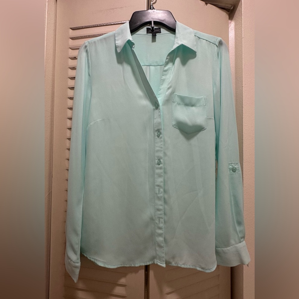 The Limited Mint Green Casual Button Down Shirt